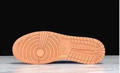 QUARTZ PINK 1 MID AIR (GS) JORDAN 0625